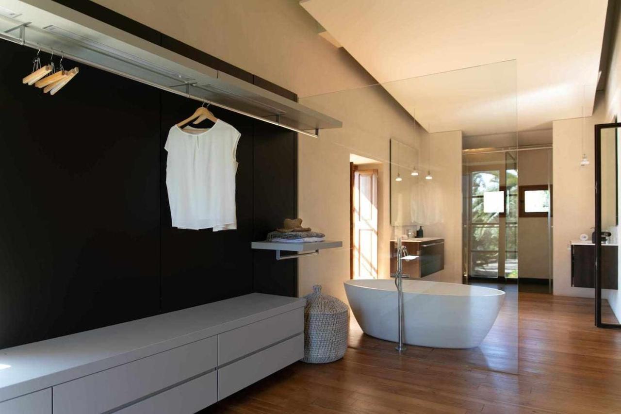Premier Villa Rental In Mallorca Es Barranc Vell Pòrtol Exterior foto